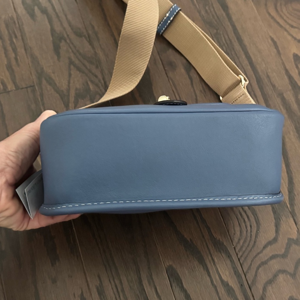 NWT Dooney & Bourke Penrose 2 Saddle 22 Leather Crossbody
in Denim - Picture 8 of 12